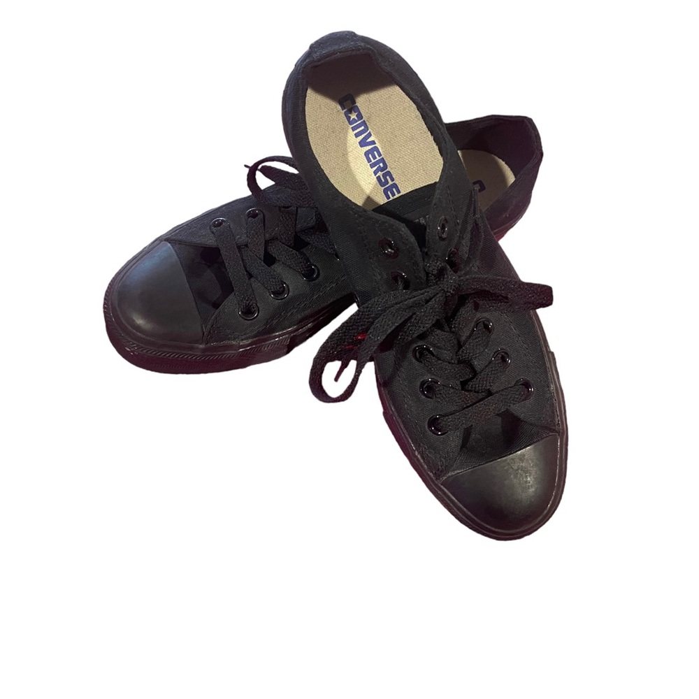 NWOB All Black Chuck Taylor OX Converse